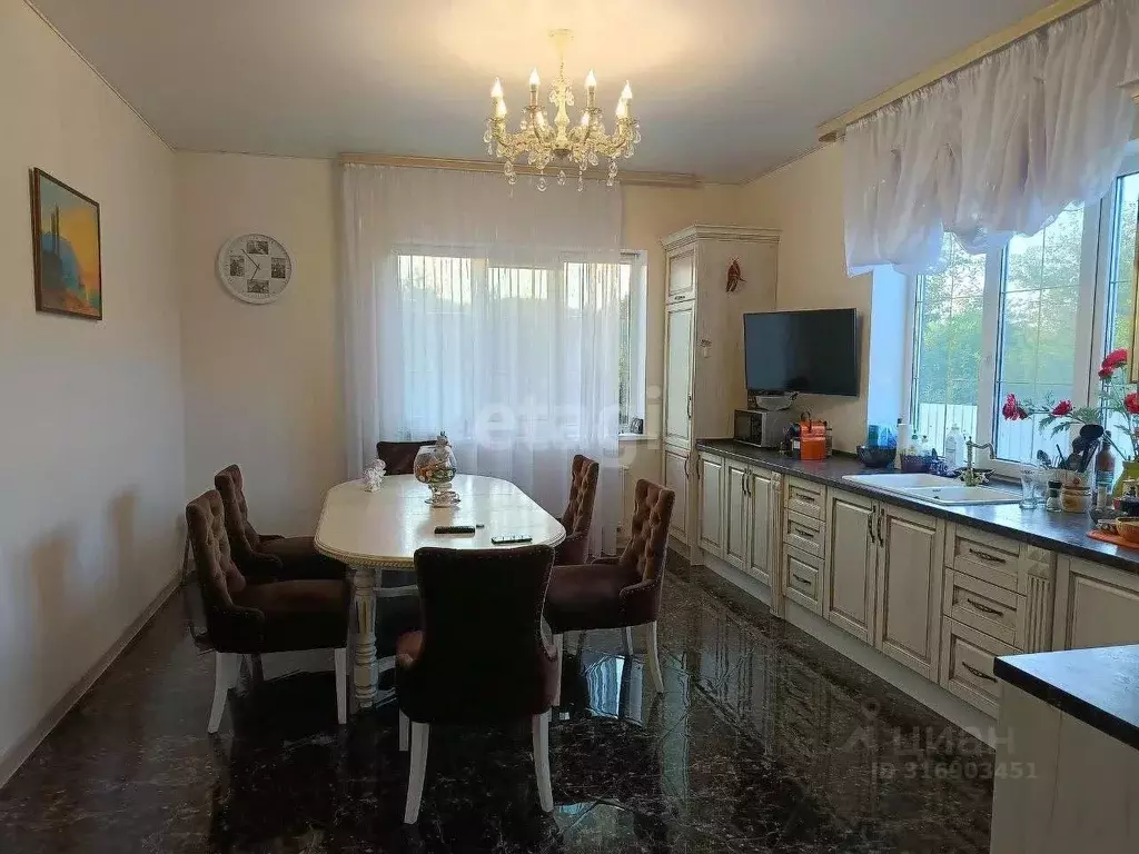 Дом в Белгородская область, Короча ул. Ленина, 67 (109 м) - Фото 0
