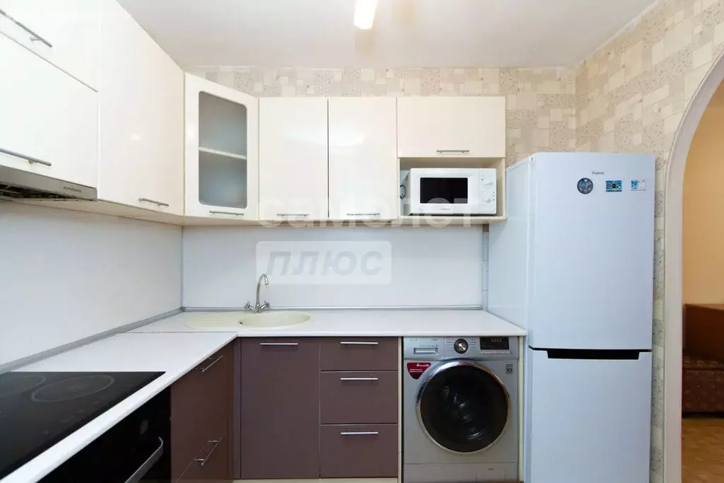 2-комнатная квартира: Томск, улица Карташова, 37 (42 м) - Фото 1