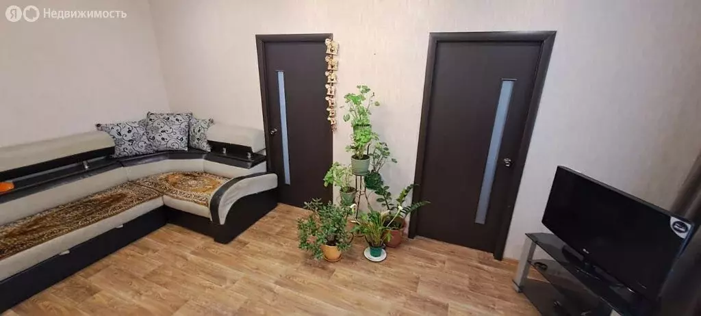 4-комнатная квартира: Курган, Чернореченская улица, 101 (61.3 м) - Фото 1