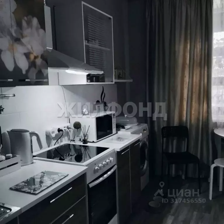 Студия Томская область, Томск пер. Красного Пожарника, 7 (32.0 м) - Фото 0