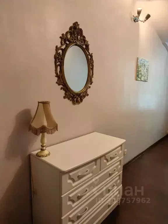 Комната Санкт-Петербург наб. Канала Грибоедова, 12 - Фото 1