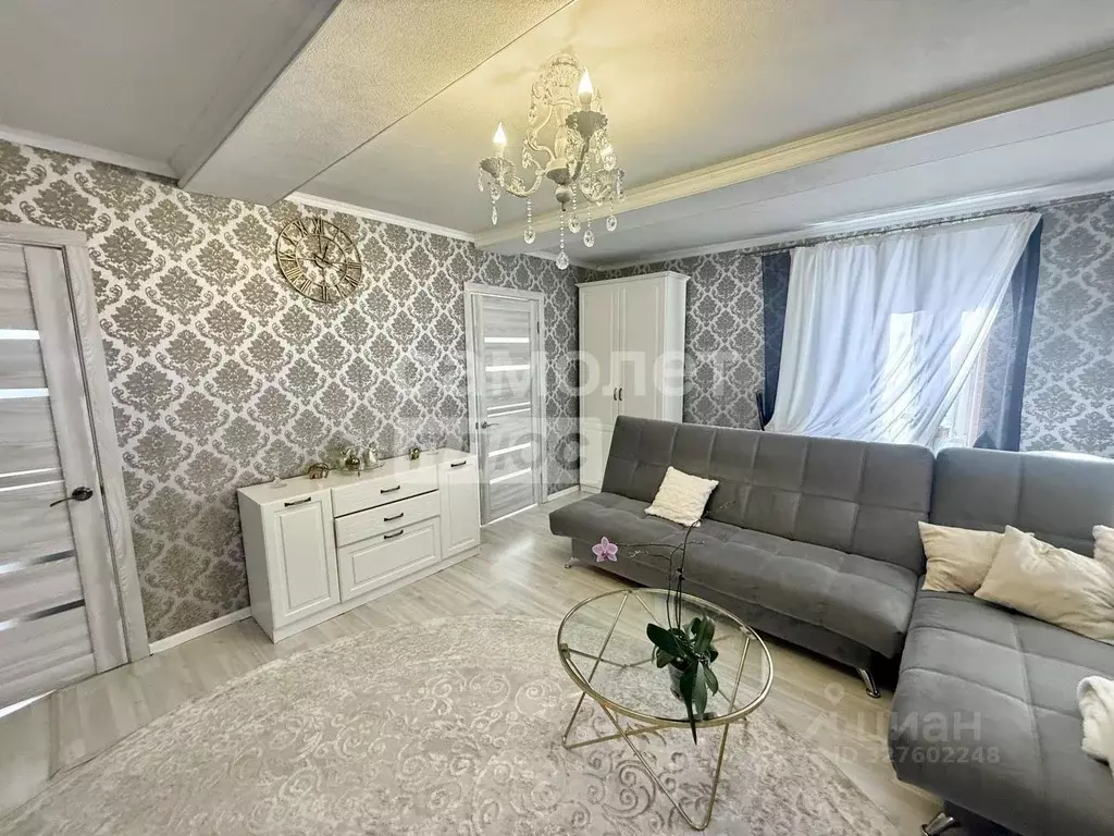 Дом в Свердловская область, Серов ул. Гоголя (110 м) - Фото 1