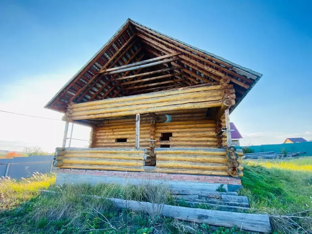 Дом в Башкортостан, Иглинский сельсовет, с. Иглино ул. Якутова (90 м) - Фото 1