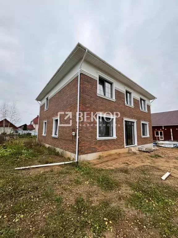 Дом в Костромская область, Красносельский район, Гридинское с/пос, д. ... - Фото 1