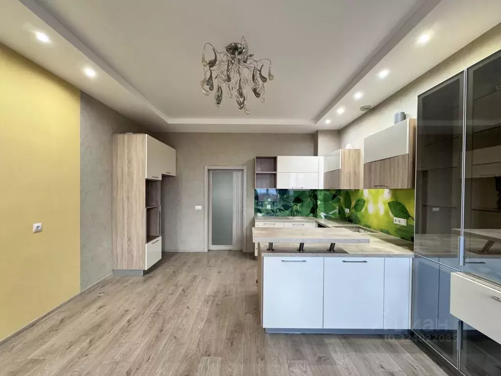 3-к кв. Ленинградская область, Мурино Всеволожский район, ул. Шоссе в ... - Фото 1