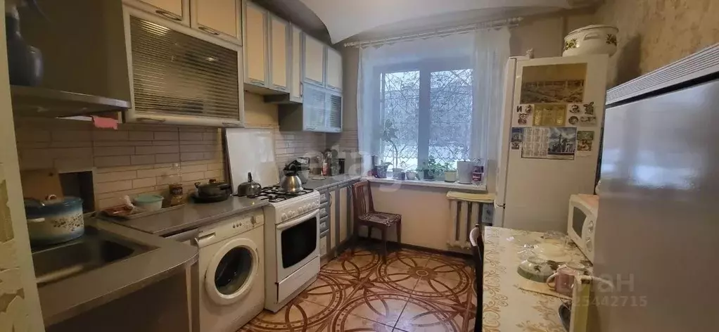 3-к кв. Башкортостан, Уфа Транспортная ул., 32 (66.1 м) - Фото 1