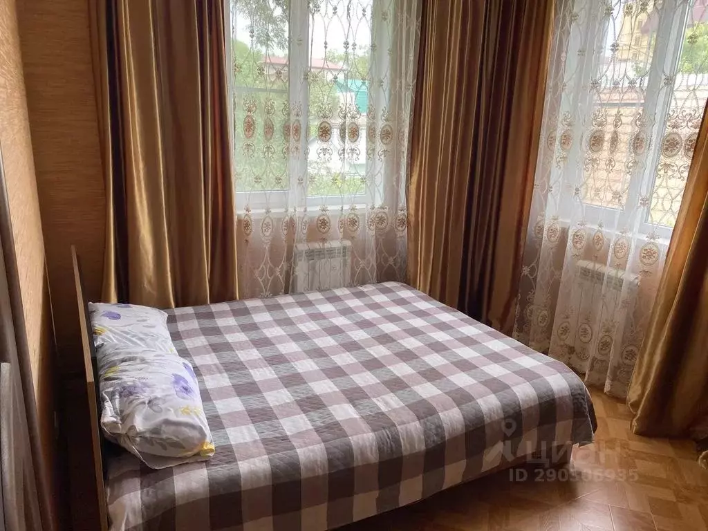 Дом в Ставропольский край, Ессентуки ул. Луначарского, 12 (135 м) - Фото 2