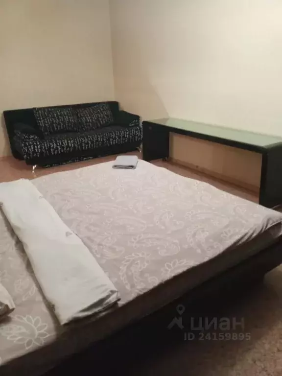2-к кв. Оренбургская область, Оренбург Алтайская ул., 2/2 (68.0 м) - Фото 0