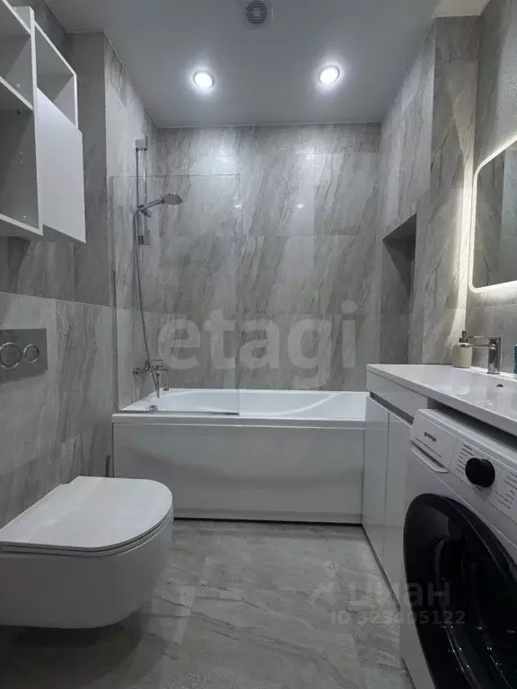 1-к кв. Тюменская область, Тюмень ул. Газовиков, 38к2 (42.0 м) - Фото 1