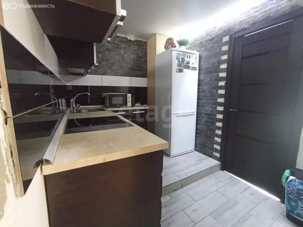 2-комнатная квартира: Тольятти, улица Дзержинского, 75 (52 м) - Фото 1