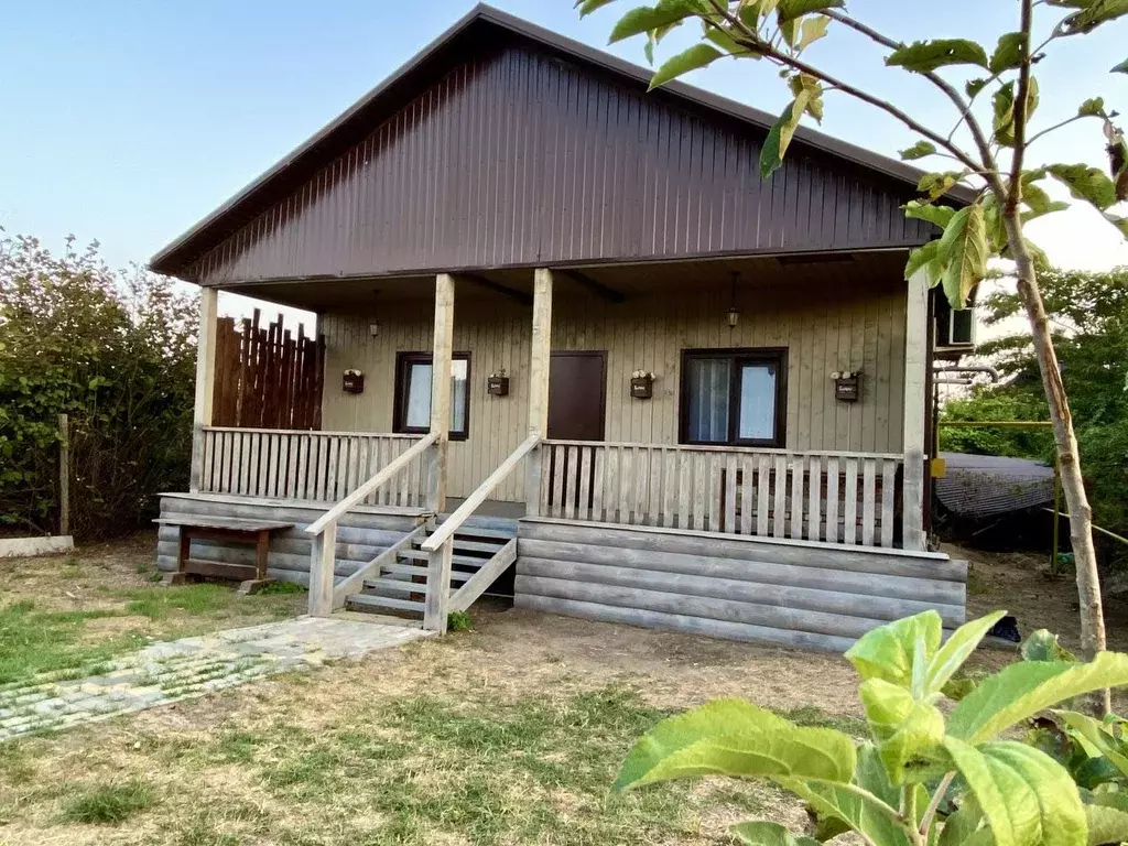 Дом в Краснодарский край, Темрюкский район, Голубицкое с/пос, ... - Фото 1