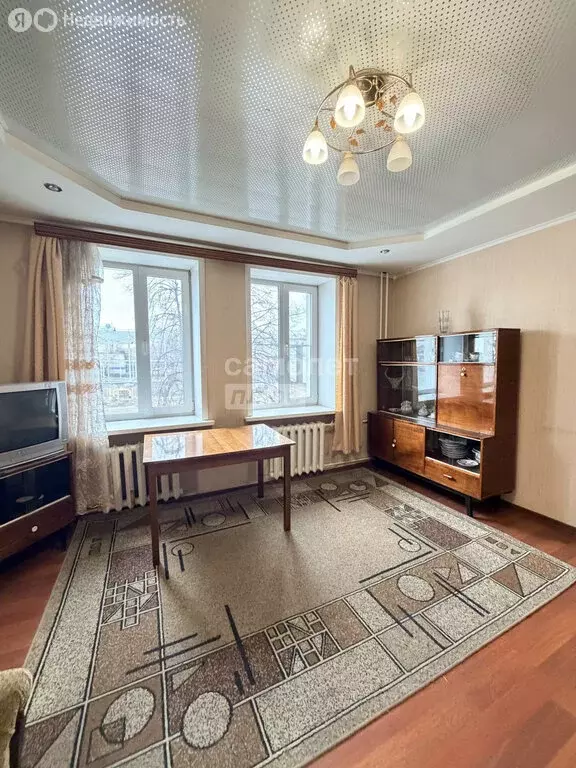 3-комнатная квартира: Слободской, Рождественская улица, 100 (60.4 м) - Фото 2