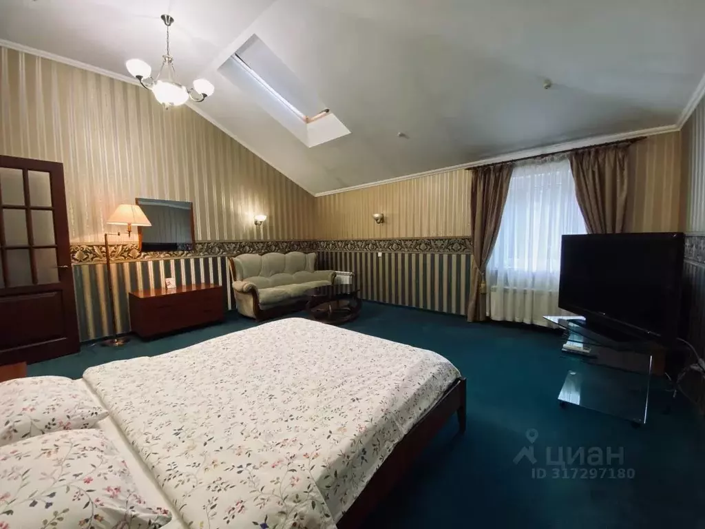 Студия Крым, Ялта наб. Имени В.И. Ленина, 13 (31.4 м) - Фото 1
