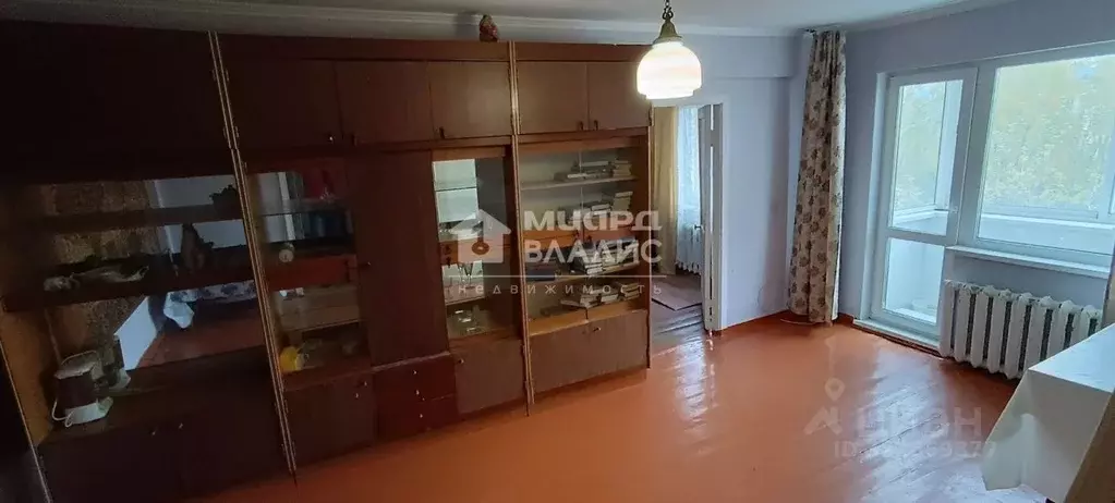 3-к кв. Омская область, Омск Городок Нефтяников мкр, ул. 22 Апреля, 40 ... - Фото 2