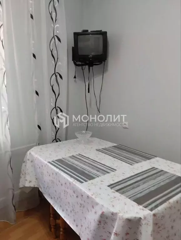 1-к кв. Белгородская область, Старый Оскол Степной мкр, 2 (52.0 м) - Фото 2