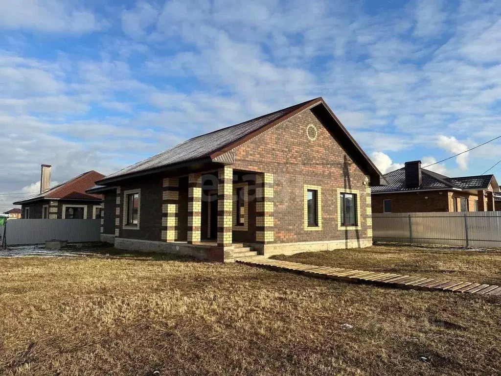 Дом в Башкортостан, Уфа городской округ, с. Нагаево ул. Михаила ... - Фото 1
