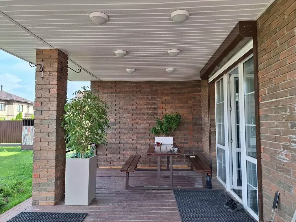 Дом в Московская область, Щелково городской округ, Лосиный Остров-1 ... - Фото 1