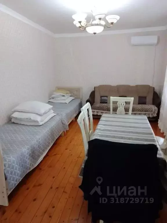 Дом в Дагестан, Дербент ул. А. Зейналова, 9 (50 м) - Фото 1