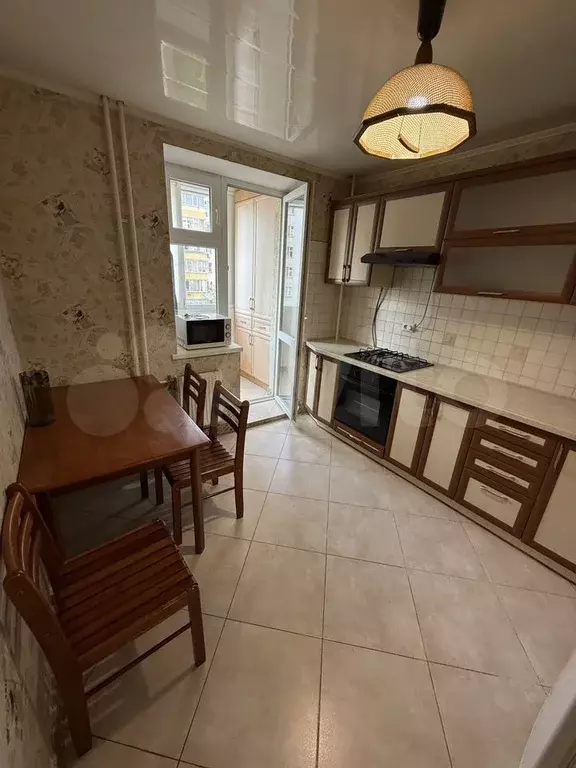 3-к. квартира, 70 м, 5/9 эт. - Фото 0