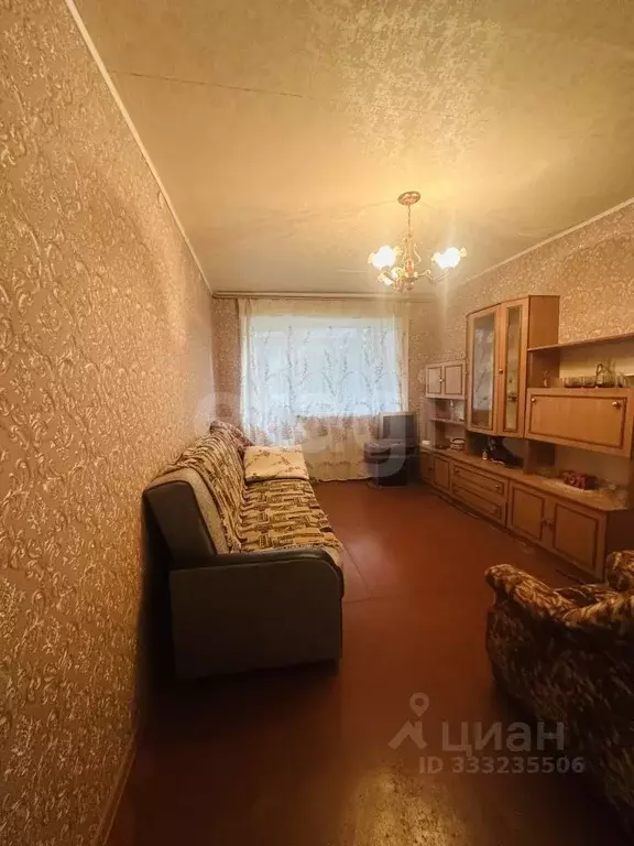 3-к кв. Тульская область, Узловая ул. Завенягина, 34 (51.3 м) - Фото 1
