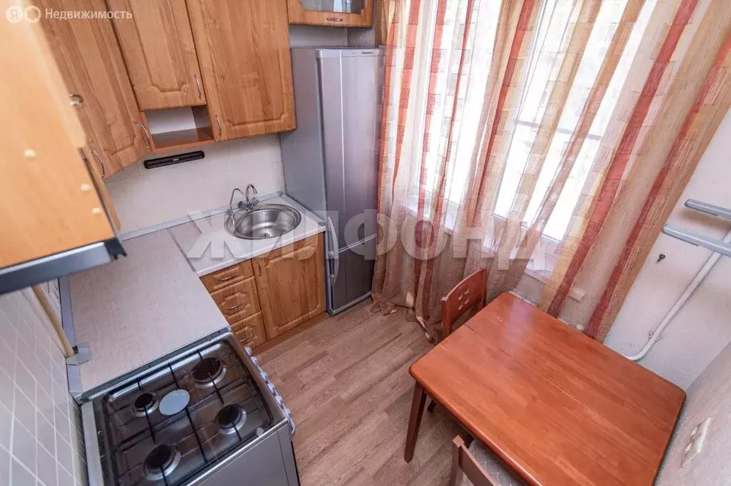 1-комнатная квартира: Барнаул, улица Георгия Исакова, 175 (31.1 м) - Фото 2