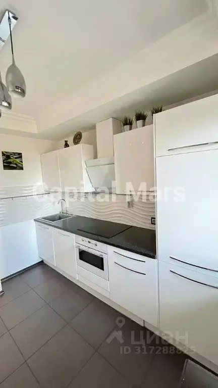 1-к кв. Москва ул. Маршала Савицкого, 18к2 (46.0 м) - Фото 0