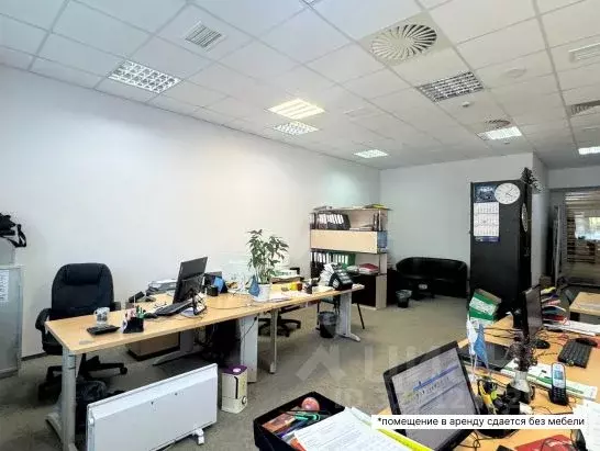 Помещение свободного назначения в Татарстан, Набережные Челны ул. ... - Фото 2