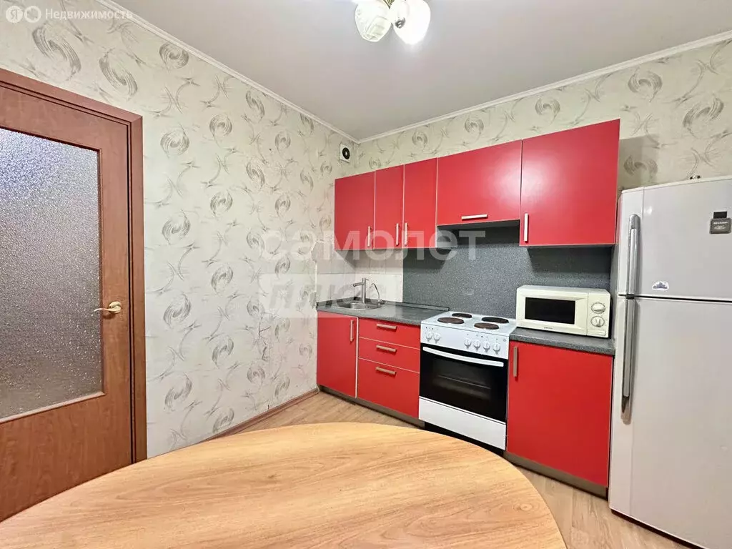 1-комнатная квартира: Москва, район Троицк, 2-я Нововатутинская улица, ... - Фото 2