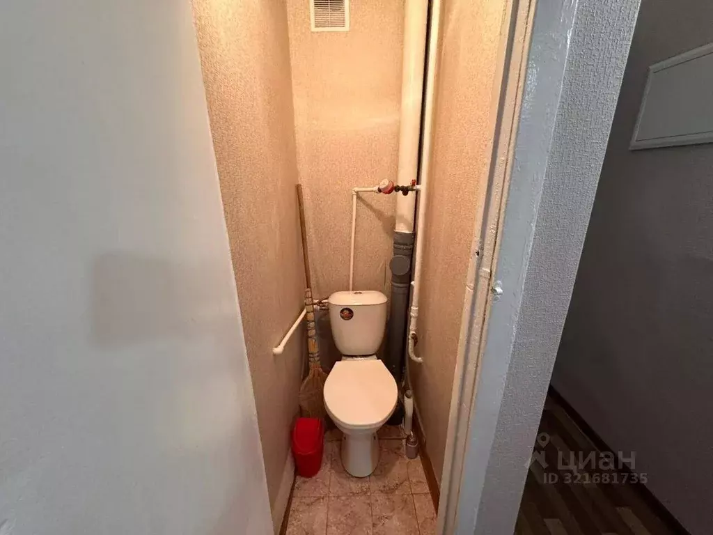 3-к кв. Краснодарский край, Северская ст-ца ул. Советская, 37 (64.6 м) - Фото 1