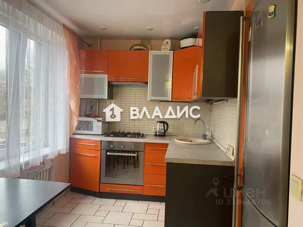2-к кв. Калининградская область, Светлый Заводская ул., 6 (50.0 м) - Фото 0