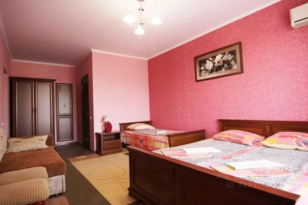 Комната Краснодарский край, Геленджик Садовая ул., 47 - Фото 1