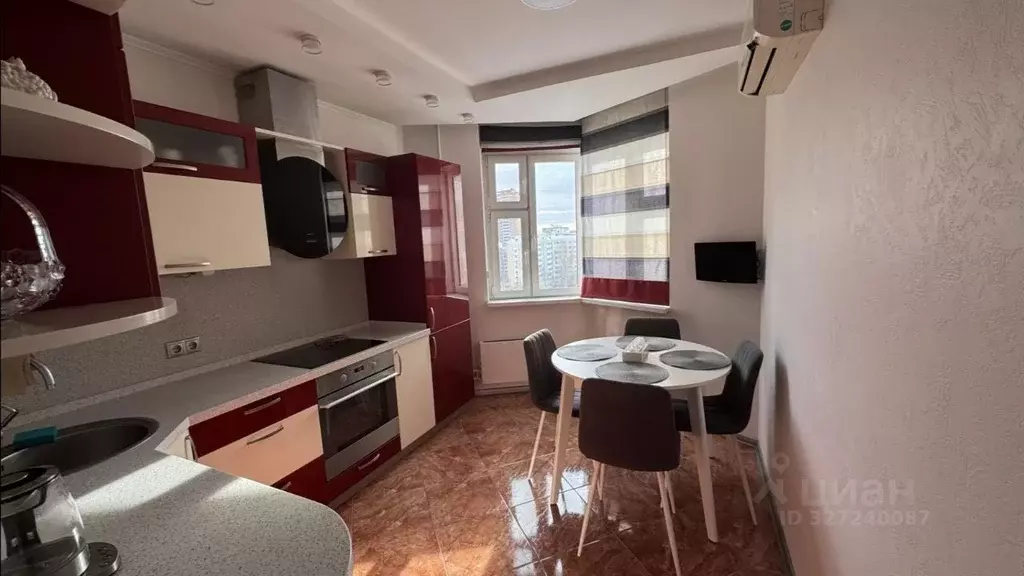 2-к кв. Москва ул. Тихомирова, 12К2 (55.0 м) - Фото 1