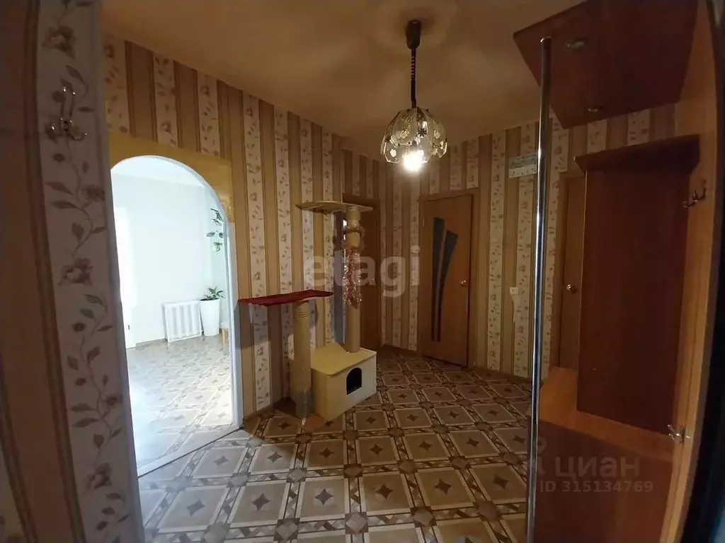 3-к кв. Коми, Ухта муниципальный округ, Водный пгт ул. Гагарина, 33 ... - Фото 1