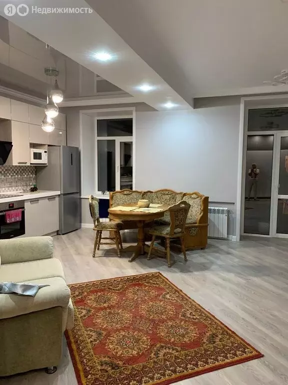 2-комнатная квартира: Кемерово, Ноградская улица, 10 (56.7 м) - Фото 1