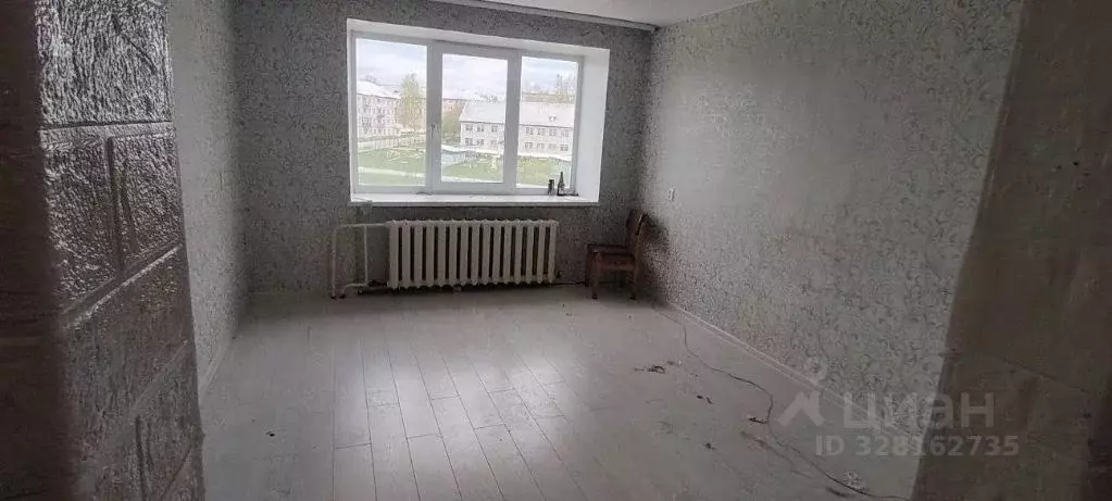 2-к кв. Пермский край, Горнозаводск Горнозаводский район, ул. 30 лет ... - Фото 1