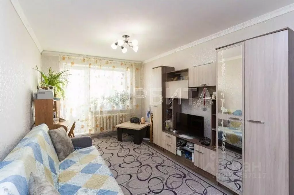 2-к кв. Тюменская область, Тюмень ул. Пермякова, 54 (50.0 м) - Фото 1