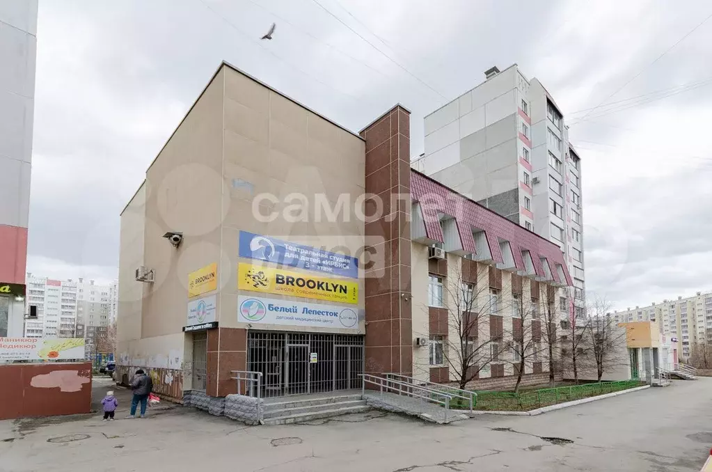 Продам помещение свободного назначения, 302.2 м - Фото 1