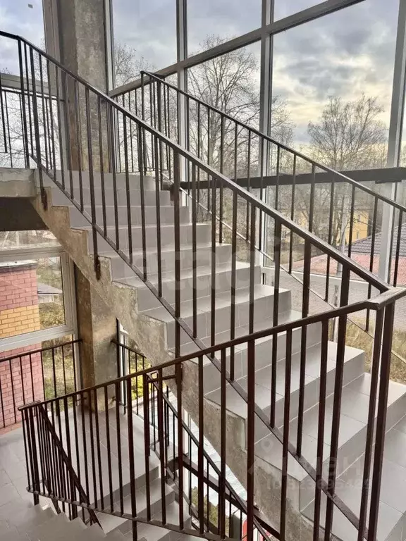 2-к кв. Смоленская область, Ярцево ул. Максима Горького, 27 (75.9 м) - Фото 1