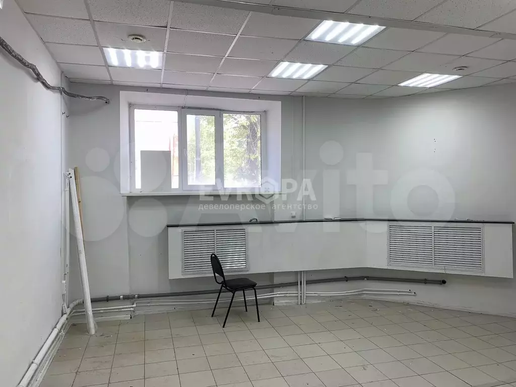 Помещение - Торговое 90,24 м - Фото 1