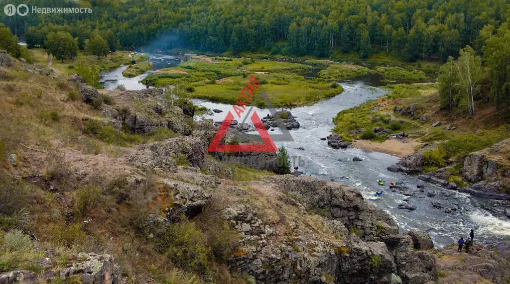 Дом в Свердловская область, Каменский муниципальный округ, деревня ... - Фото 0