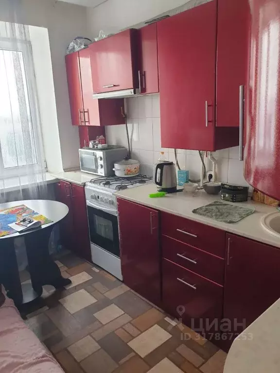 1-к кв. Ростовская область, Шахты ул. Искра, 65Б (31.0 м) - Фото 0