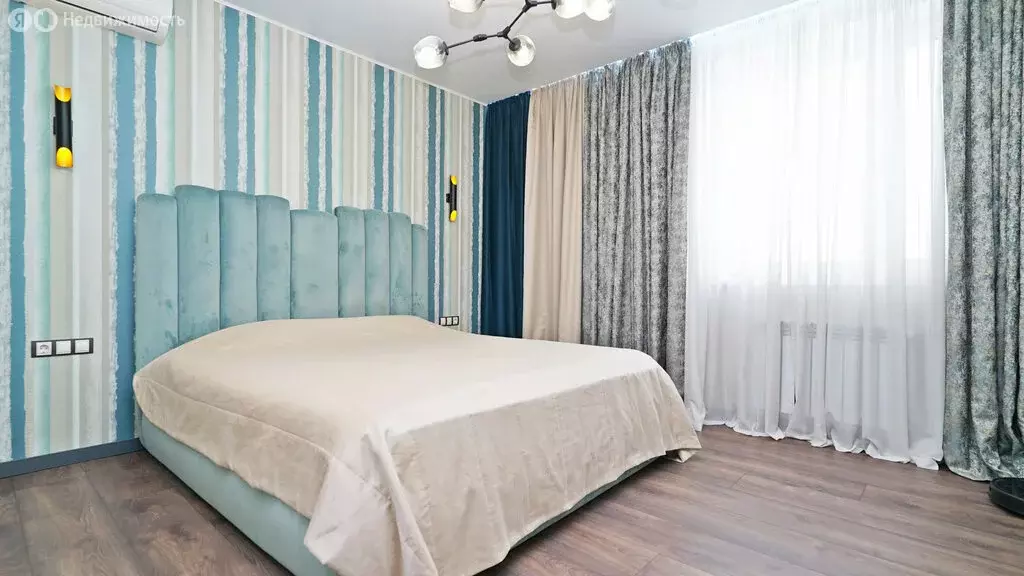 3-комнатная квартира: Казань, улица Сибгата Хакима, 7 (60.5 м) - Фото 0