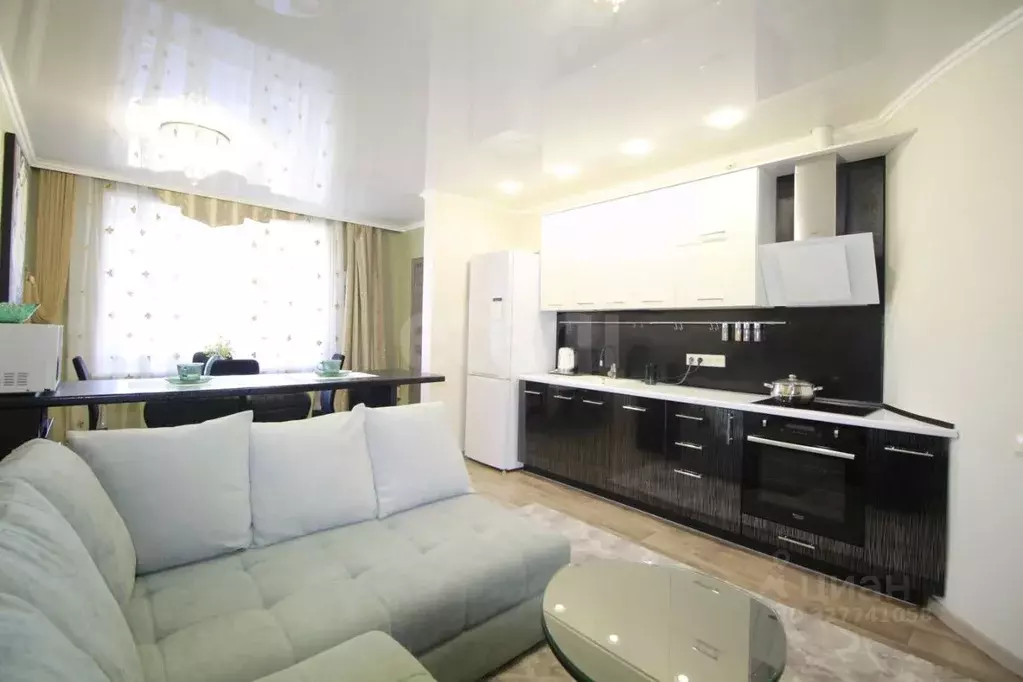 3-к кв. Забайкальский край, Чита ул. Курнатовского, 71к1 (72.8 м) - Фото 1