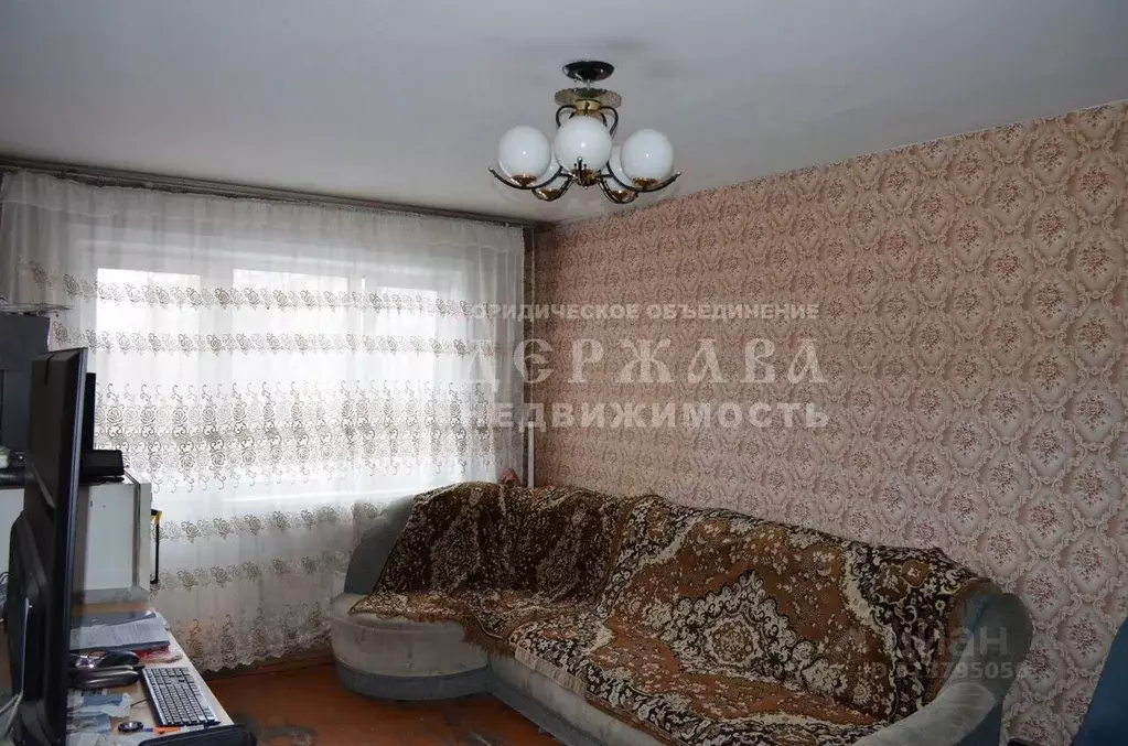 2-к кв. Кемеровская область, Ленинск-Кузнецкий просп. Ленина, 57/3 ... - Фото 0