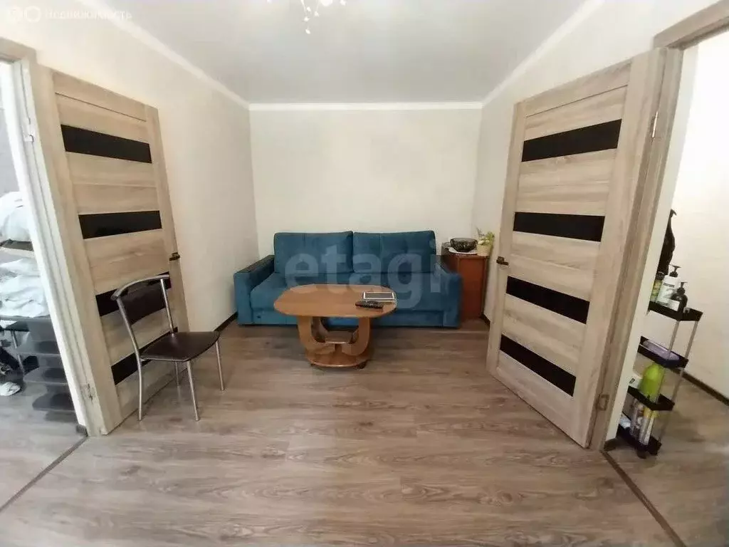 2-комнатная квартира: Прохладный, улица Гагарина, 55 (42.6 м) - Фото 0