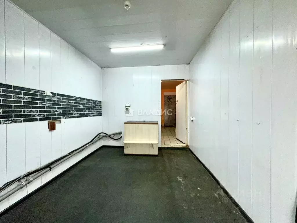 Помещение свободного назначения в Севастополь просп. Октябрьской ... - Фото 1