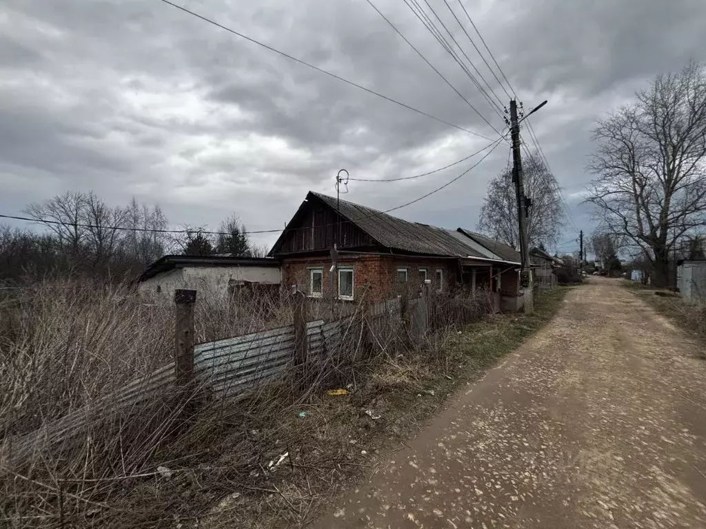Дом в Тульская область, Киреевский район, Бородинское с/пос, д. Озерки ... - Фото 0
