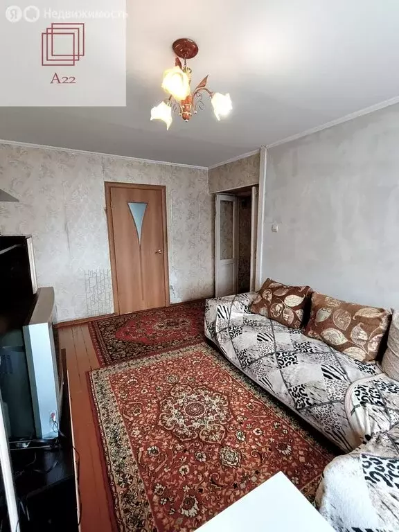 3-комнатная квартира: Барнаул, улица Попова, 59 (54 м) - Фото 2