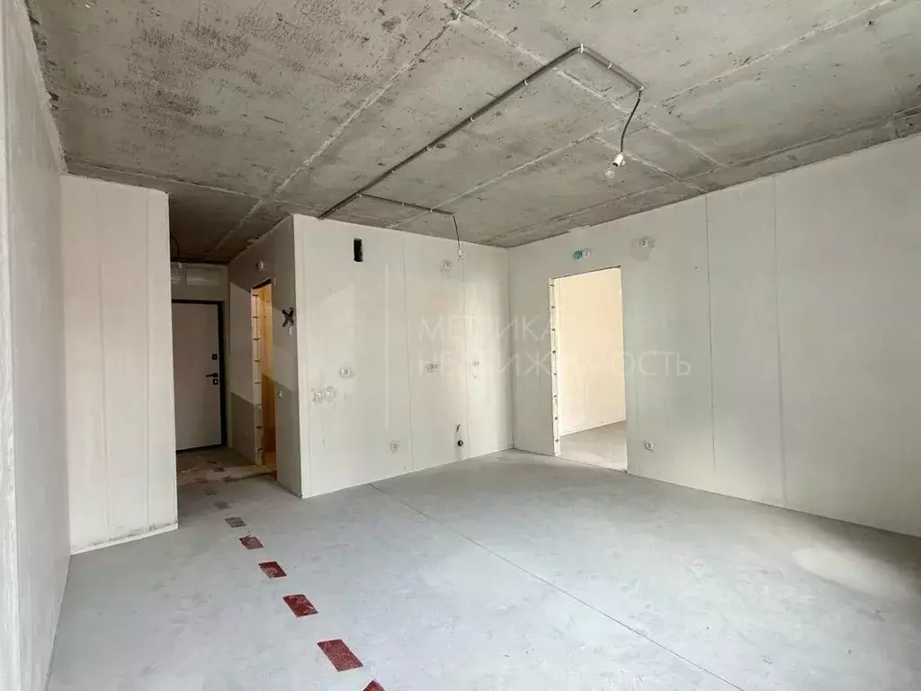 1-к кв. Тюменская область, Тюмень Интернациональная ул., 199к9 (37.5 ... - Фото 1