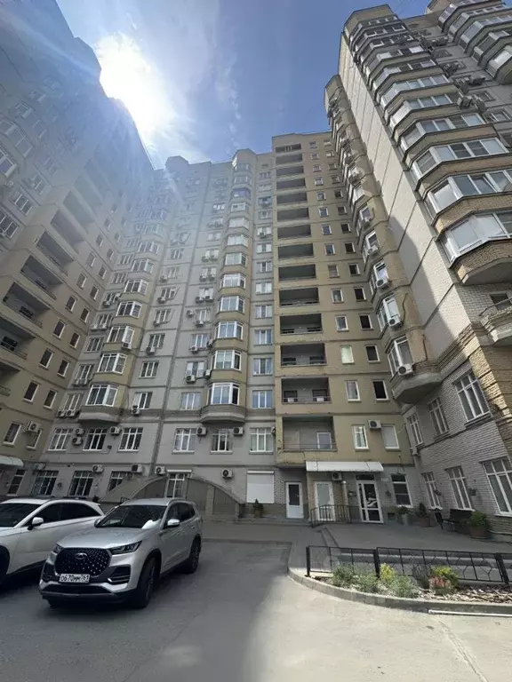 Гараж в Ростовская область, Ростов-на-Дону Соборный пер., 62 (15 м) - Фото 1